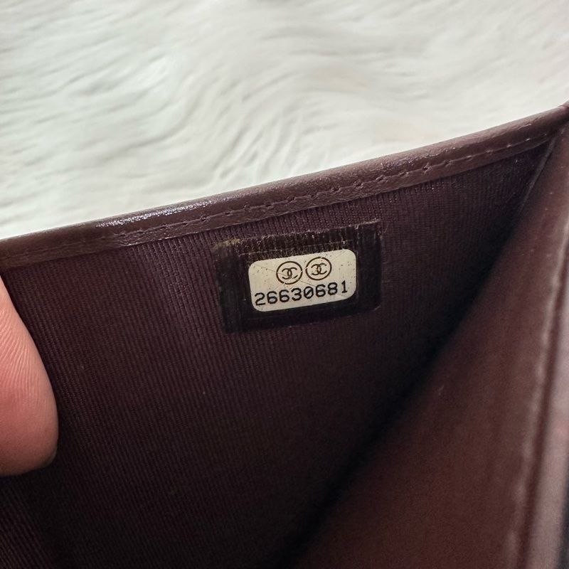 Chanel A82288 黑荔枝皮銀釦三折短夾-34