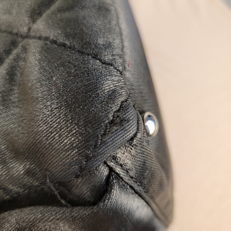 CHANEL   閃光面材質尼龍Chanel Paris-Biartit Shoulder Bag lBlack-6