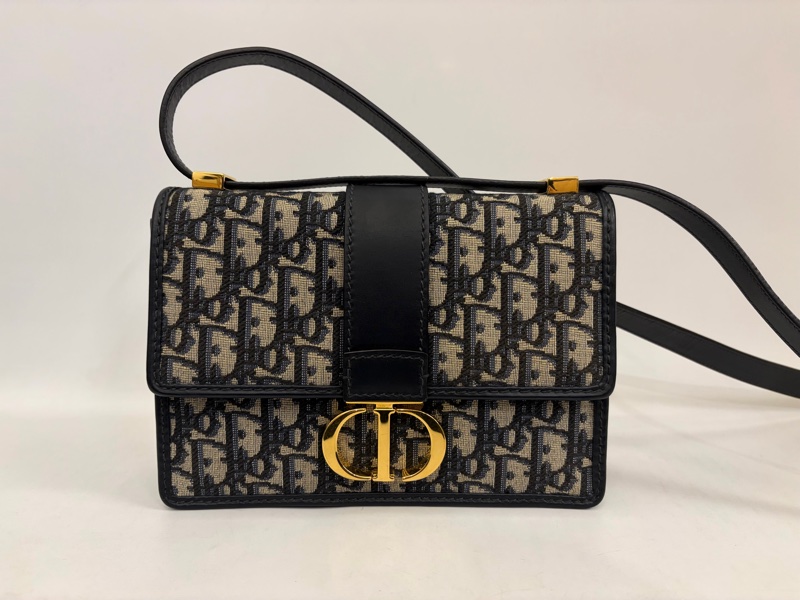 Dior 藍緹花布金釦30 Montaigne小型肩斜背包-0
