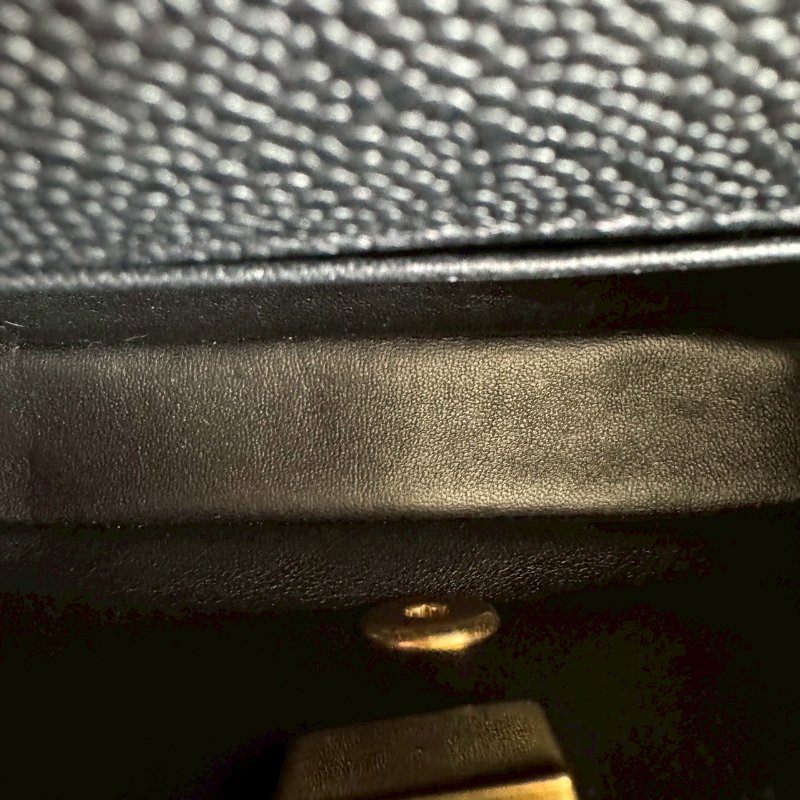 🤍💥熱賣斷貨款 Chanel 黑色愛心調節鏈包-4