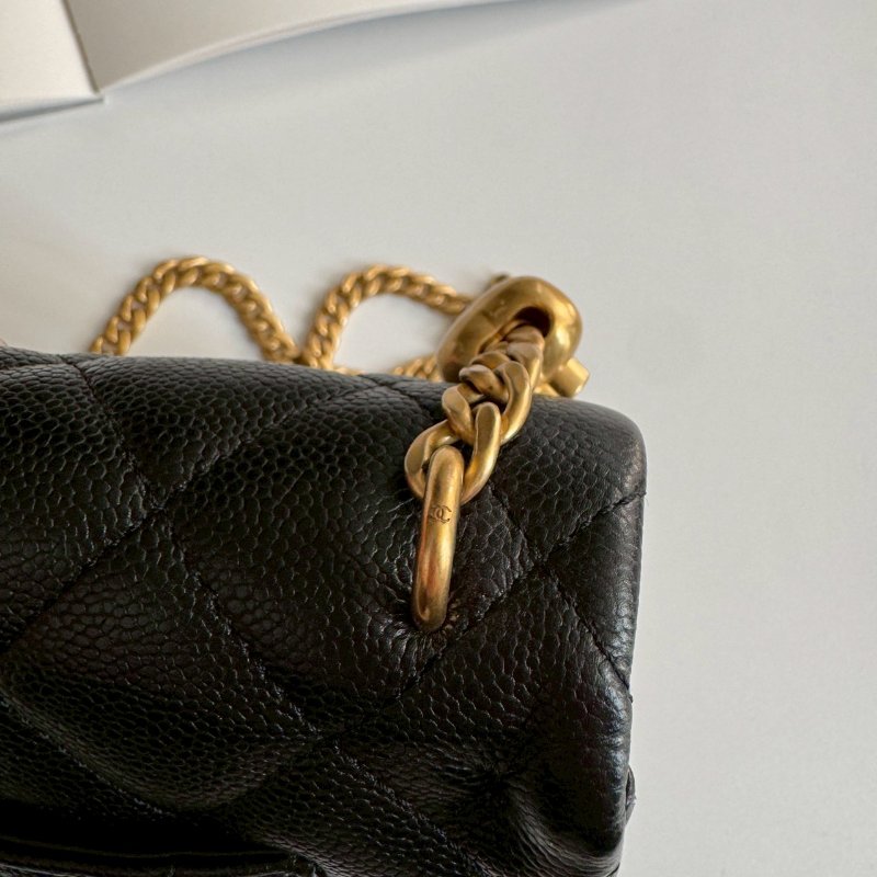 🤍💥熱賣斷貨款 Chanel 黑色愛心調節鏈包-9