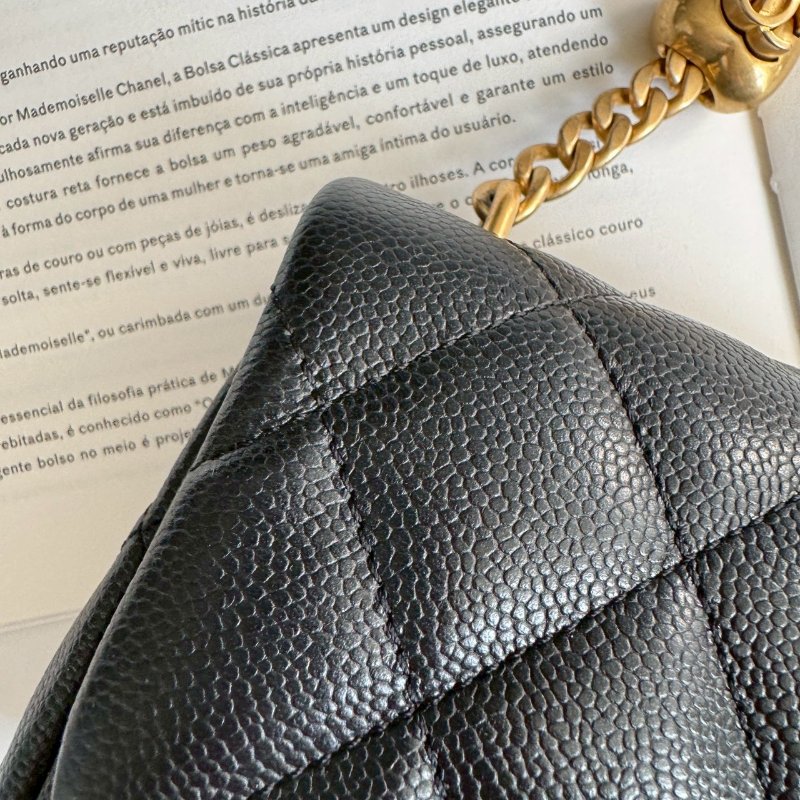 🤍💥熱賣斷貨款 Chanel 黑色愛心調節鏈包-18