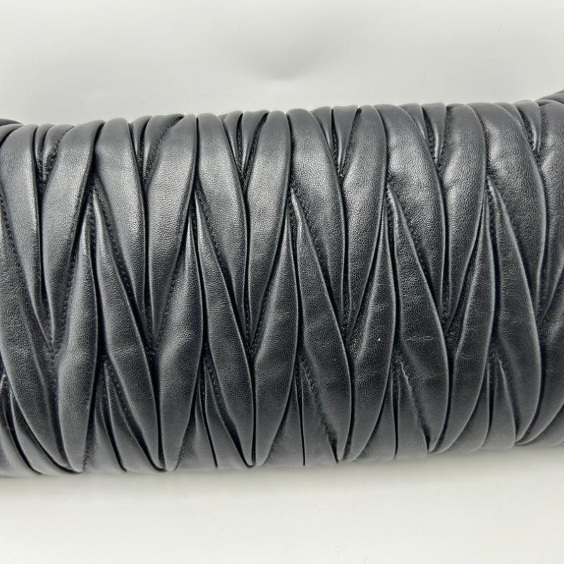 Miu Miu 皺褶手袋-2