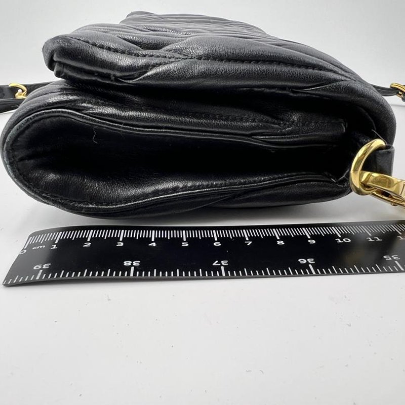 Miu Miu 皺褶手袋-5