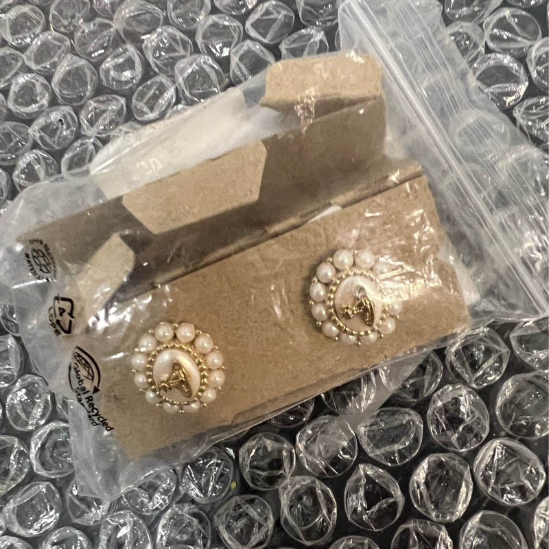 Vivienne Westwood 貝母珍珠法式復古耳環|現貨-5