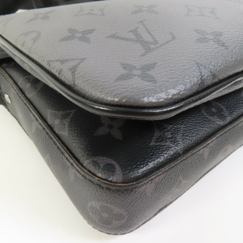 LOUIS VUITTON Monogram Eclipse Reverse Trio Messenger銀扣肩背袋灰色-11