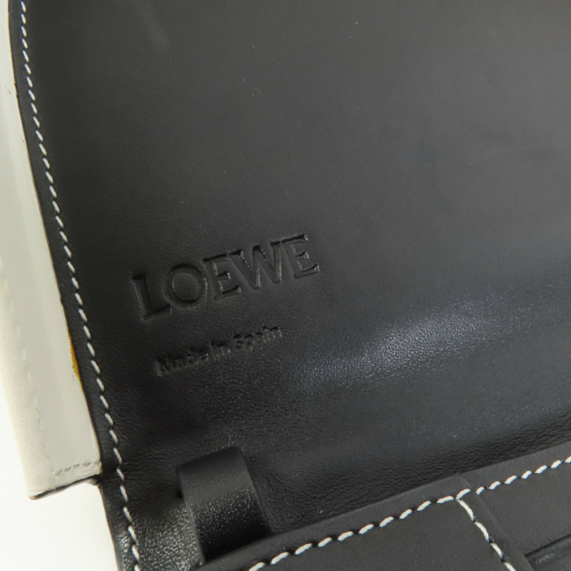 LOEWE 牛皮皮革Mini Heel Pouch肩背袋-7