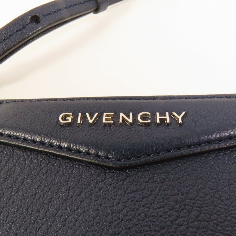 GIVENCHY 牛皮皮革Clutch Bag銀扣肩背袋-6