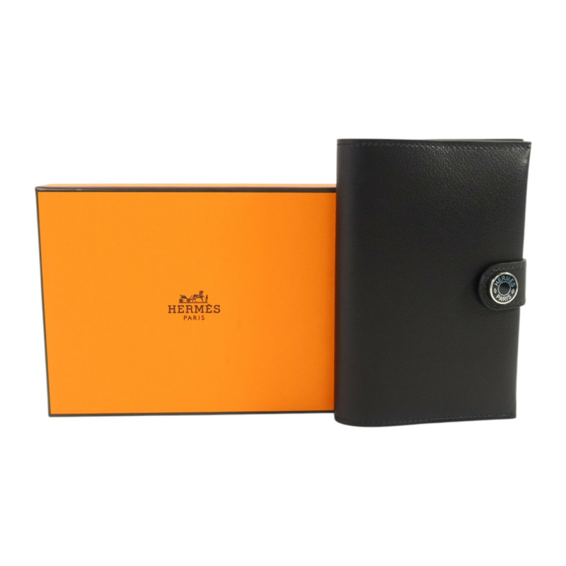 HERMES Evergrain皮革R.M.S Passport銀扣護照套Noir-9