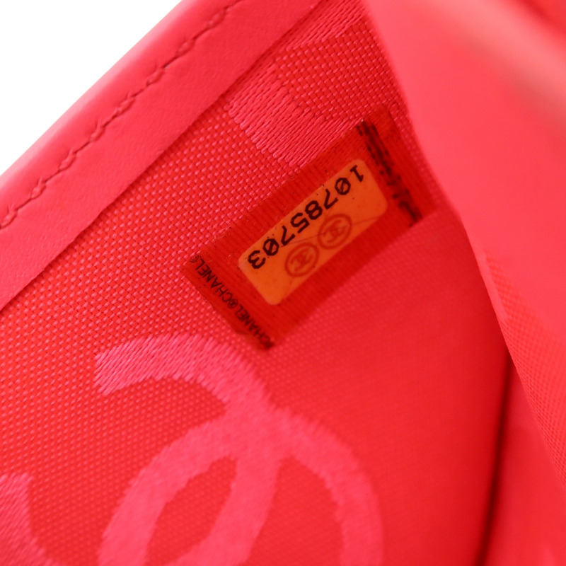 CHANEL 牛皮皮革Cambon Long Wallet銀扣長錢包-8