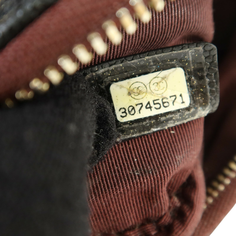 CHANEL 牛皮皮革Classic Small Zipper Pouch金扣錢包-7