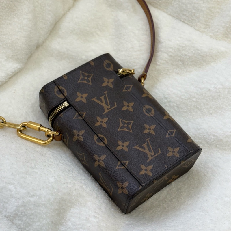 Lv phone box 手機包-1