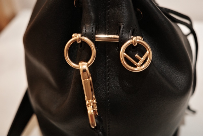 FENDI 水桶包 中號 mon tresor grande-11