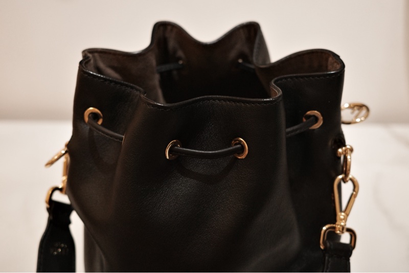 FENDI 水桶包 中號 mon tresor grande-15