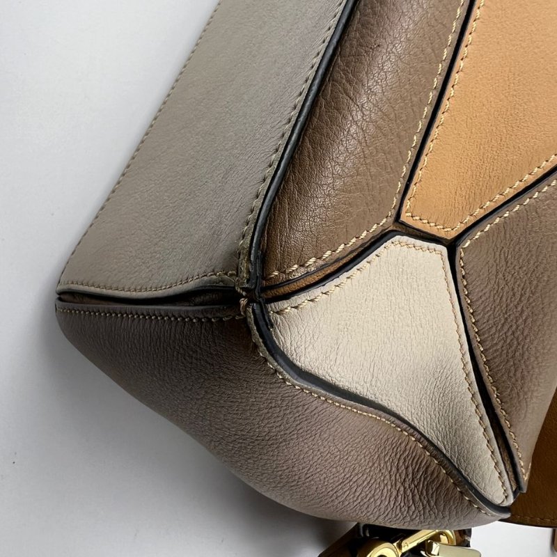 LOEWE Puzzle 拼色幾何包-7