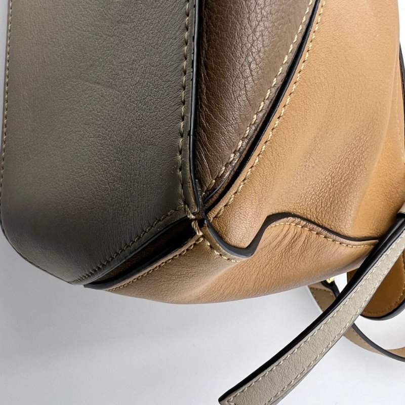 LOEWE Puzzle 拼色幾何包-9