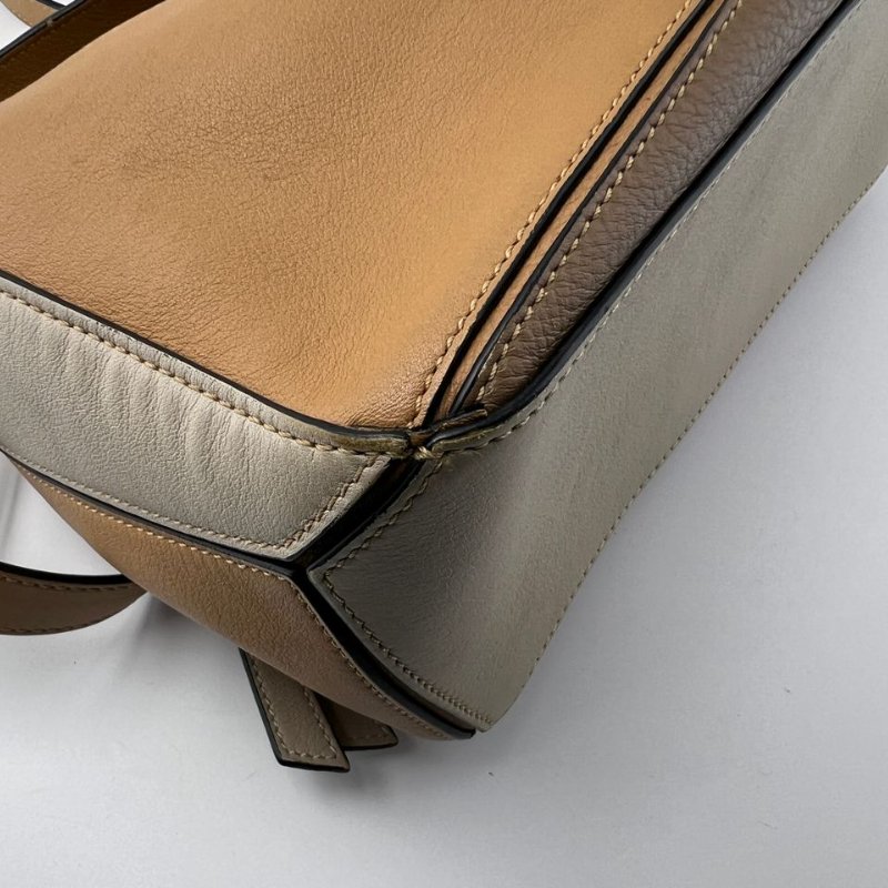 LOEWE Puzzle 拼色幾何包-10