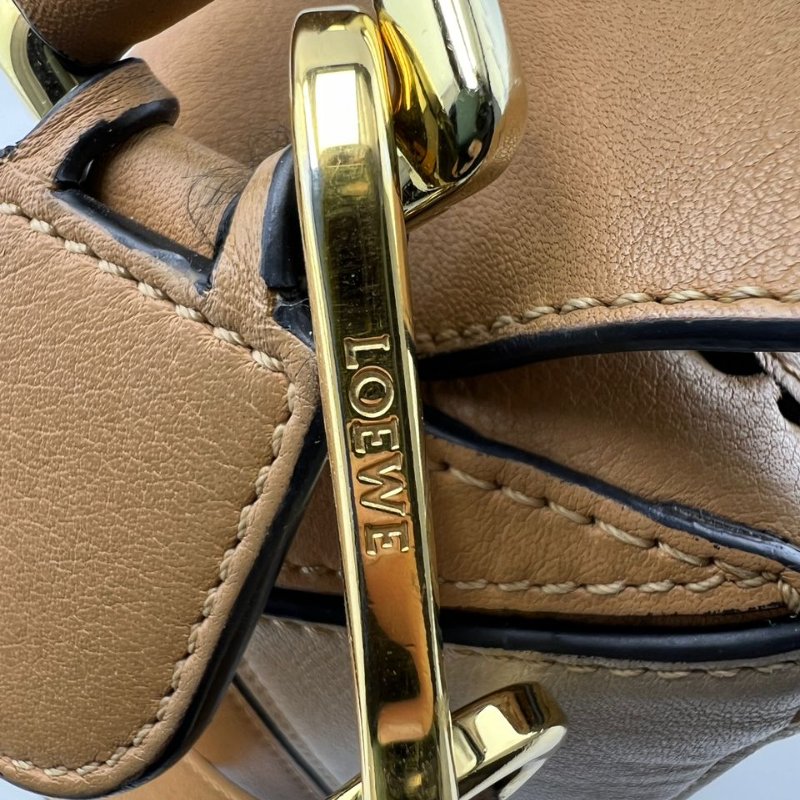 LOEWE Puzzle 拼色幾何包-14