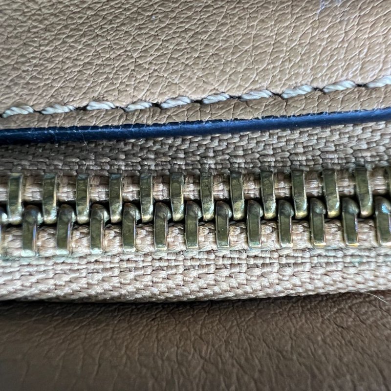 LOEWE Puzzle 拼色幾何包-17