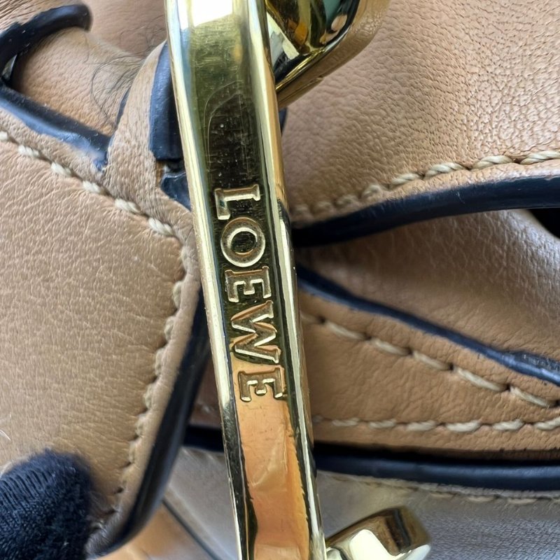 LOEWE Puzzle 拼色幾何包-19