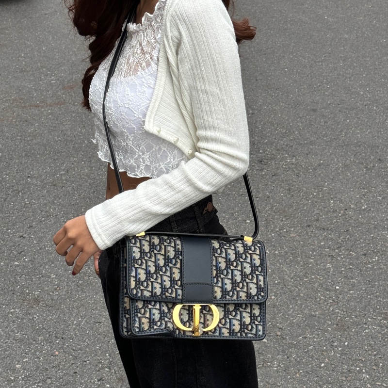 【超好看🥰】 Dior Montaigne 蒙田 經典老花 斜背包(專櫃120,000)-17