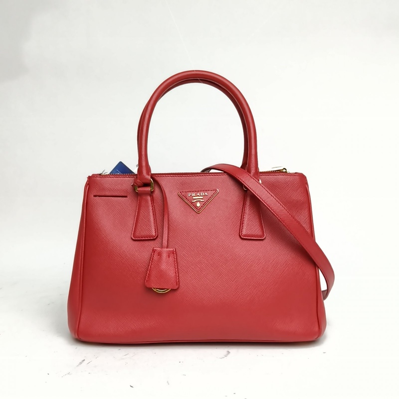 PRADA Galleria殺手包中號紅色牛皮金扣肩背包-0