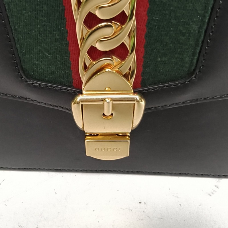GUCCI Sylvie塞爾維亞絲帶包小號25.5黑色牛皮金扣肩背包-4