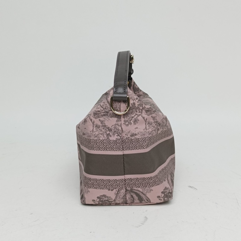 DIOR 粉色帆布金扣2023travelNomad飯盒包中號肩背包-1