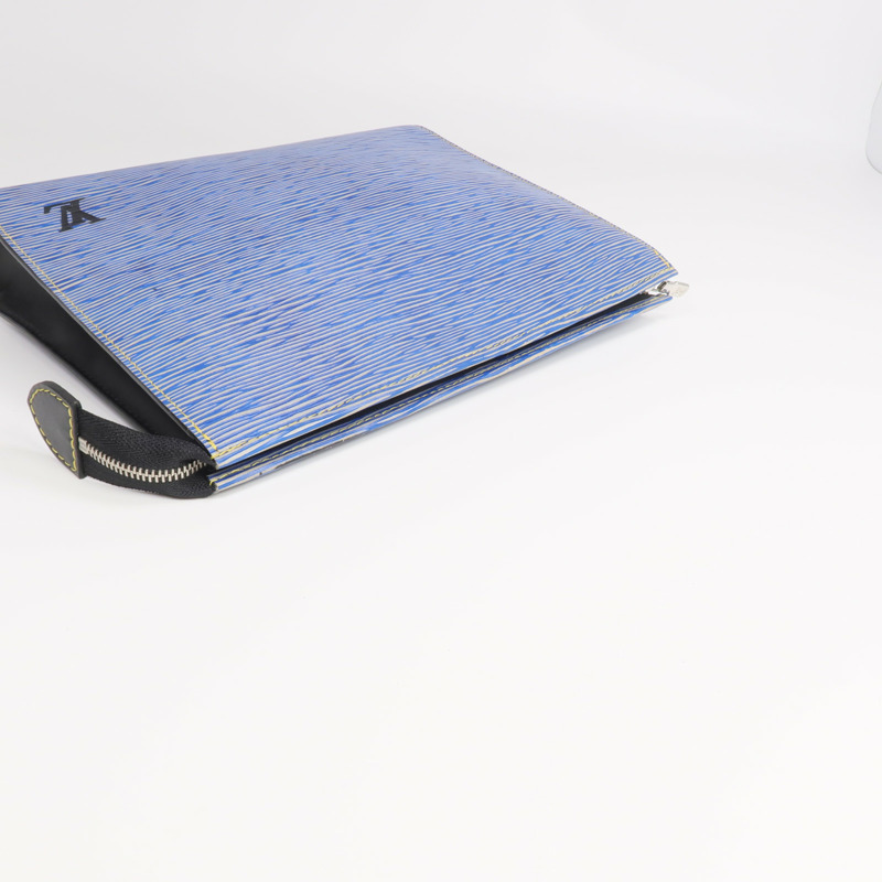 LOUIS VUITTON Epi Poche Toilette 26銀扣手拿包-4