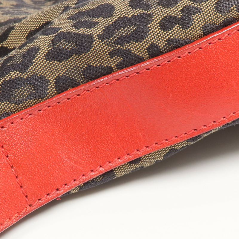 FENDI 帆布/皮革Cosmetic Pouch金扣化妝袋-12