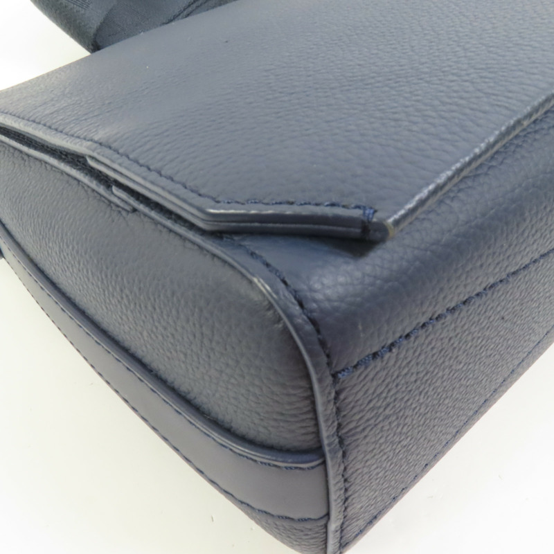 LOUIS VUITTON 牛皮皮革Aerogram Takeoff銀扣肩背袋-12