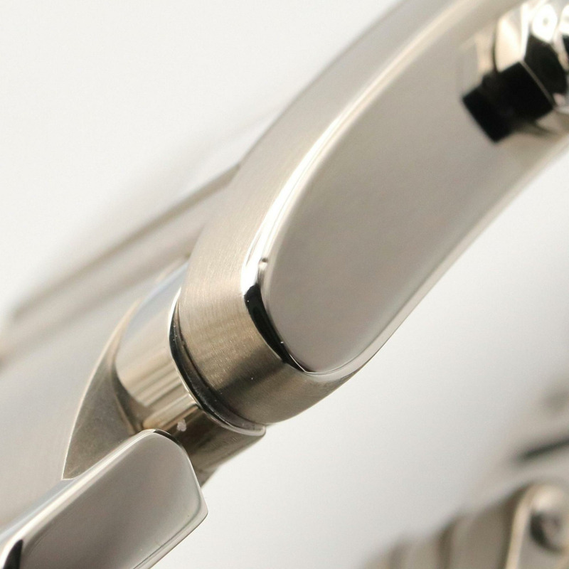 卡地亞 Tank Française SM 女士腕錶，不鏽鋼材質，銀色，型號 W51008Q3-8