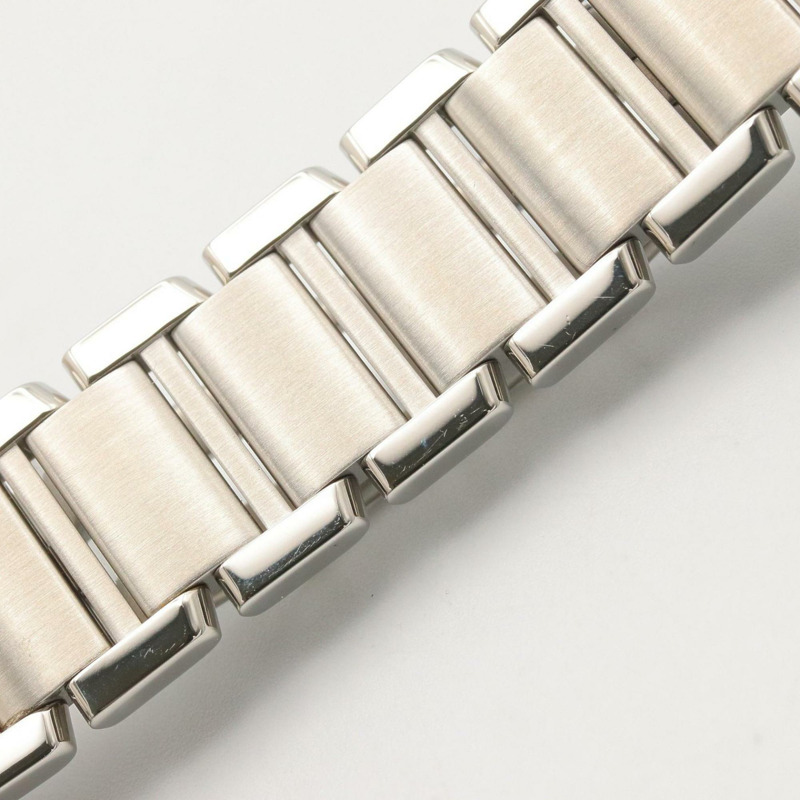 卡地亞 Tank Française SM 女士腕錶，不鏽鋼材質，銀色，型號 W51008Q3-11