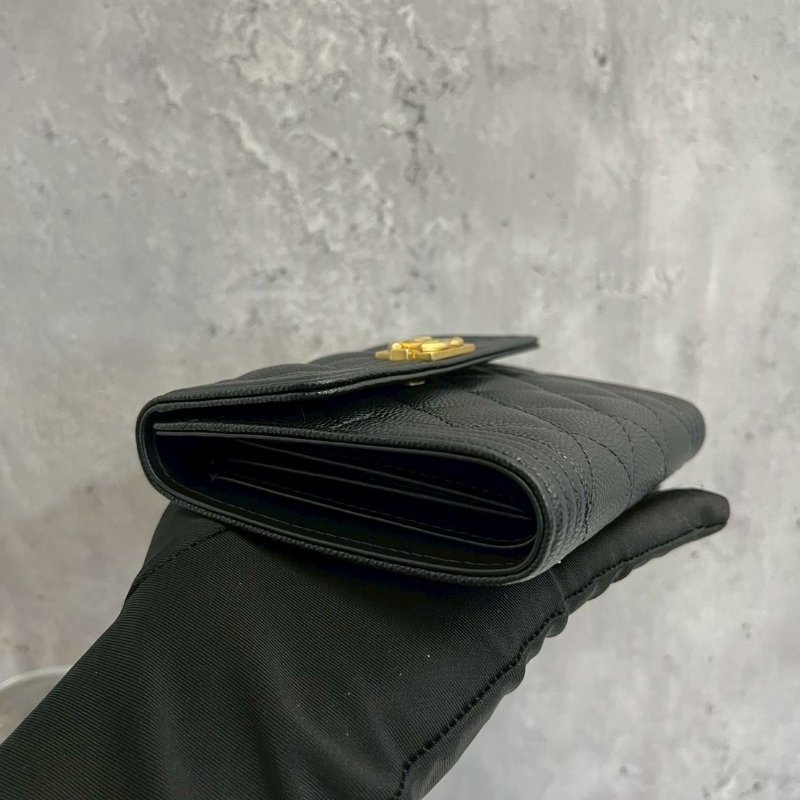 Chanel Boy 三摺短夾 黑金-2