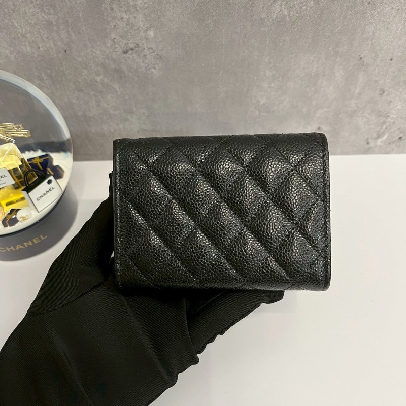 Chanel Boy 三摺短夾 黑銀 全新品-1