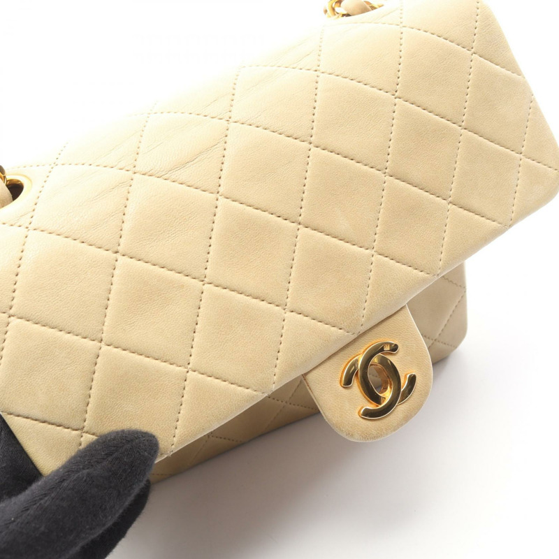 CHANEL 迷你 Matelasse 20 斜背鏈條單肩包 A01163 小羊皮米色 GHW-7