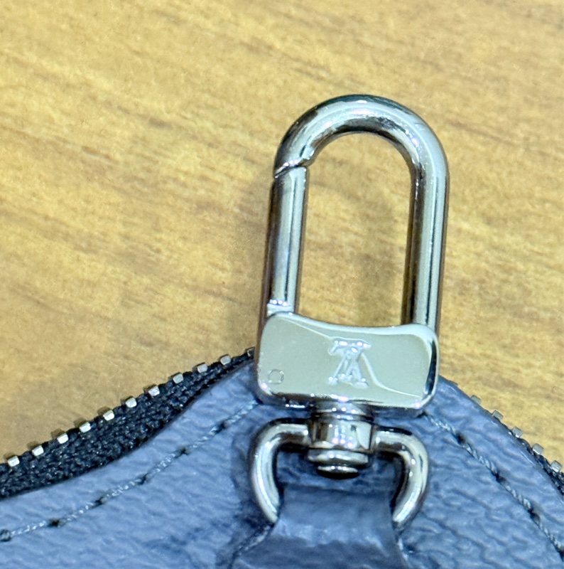 95新✨賠售超甜賣🫶🏻僅試揹🩶LV草間彌生 南瓜系列 二合一 斜背包 黑色 灰色-30