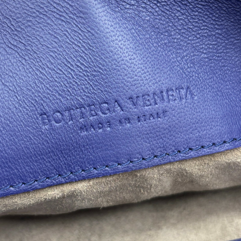 藍紫色 編織羊皮 Olimpia 肩背包【BOTTEGA VENETA 寶緹嘉】 386498-6