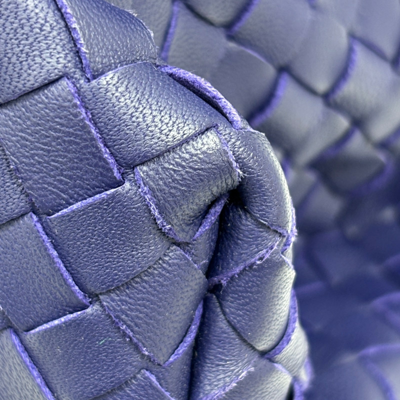 藍紫色 編織羊皮 Olimpia 肩背包【BOTTEGA VENETA 寶緹嘉】 386498-9