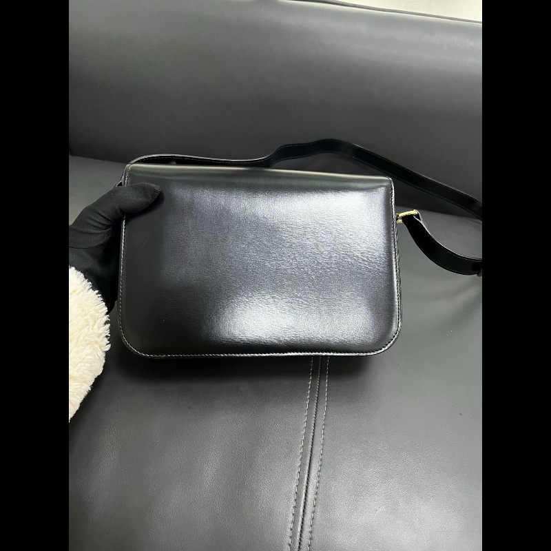 Celine box medium
凱旋門黑金中號box-1
