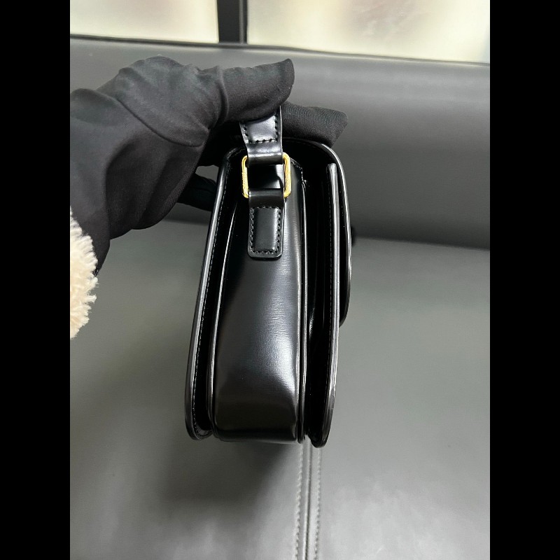 Celine box medium
凱旋門黑金中號box-3