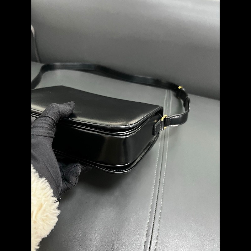 Celine box medium
凱旋門黑金中號box-9