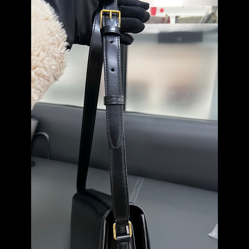 Celine box medium
凱旋門黑金中號box-12