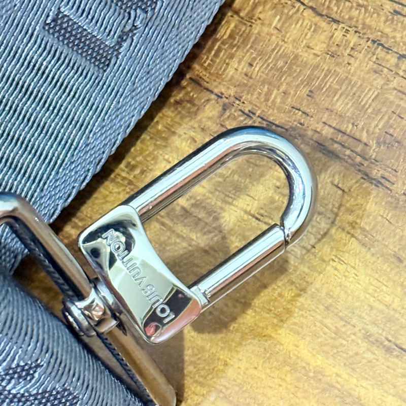 99新🎖️私物甜售🩶僅試揹LV草間彌生 南瓜系列 二合一 斜背包 黑色 灰色-39