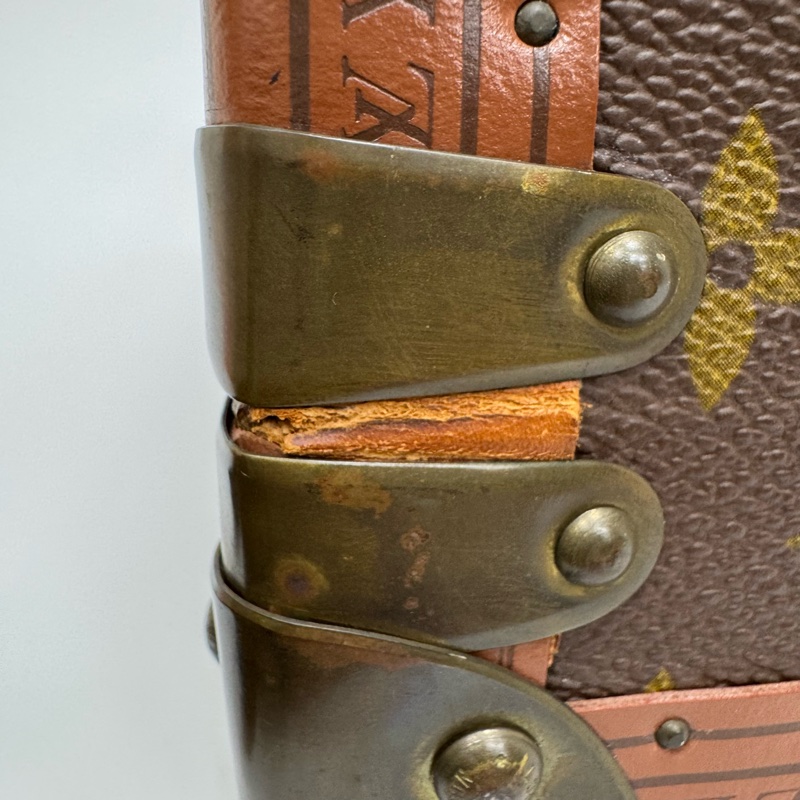 Louis Vuitton 經典 Monogram 帆布硬殼旅行箱-51
