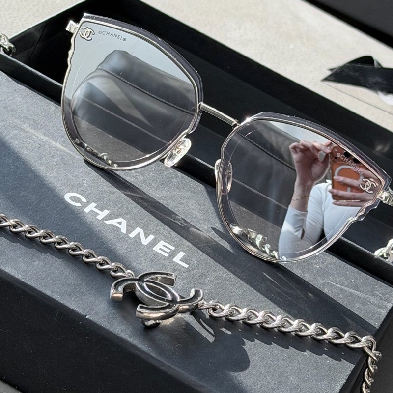 CHANEL 墨鏡太陽眼鏡 鏡面 銀色小Logo 🖤時髦鏡框-6
