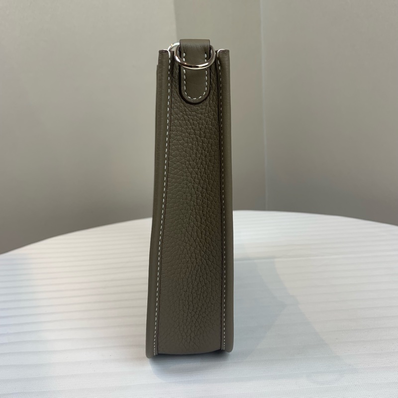 愛馬仕/Hermes Evelyne Mini 銀扣大象灰 W刻 配件：盒子，塵袋 尺寸：16*18*5cm-5