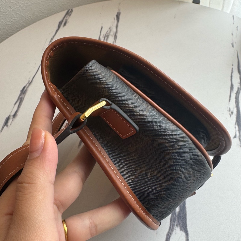 Celine咖pvc半圓斜背包 ❤️‍🔥❤️‍🔥-2