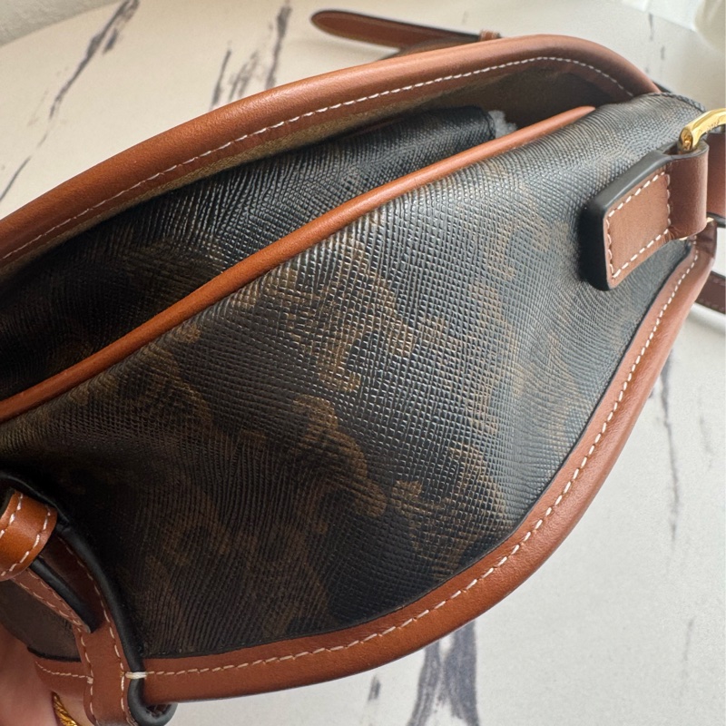 Celine咖pvc半圓斜背包 ❤️‍🔥❤️‍🔥-13