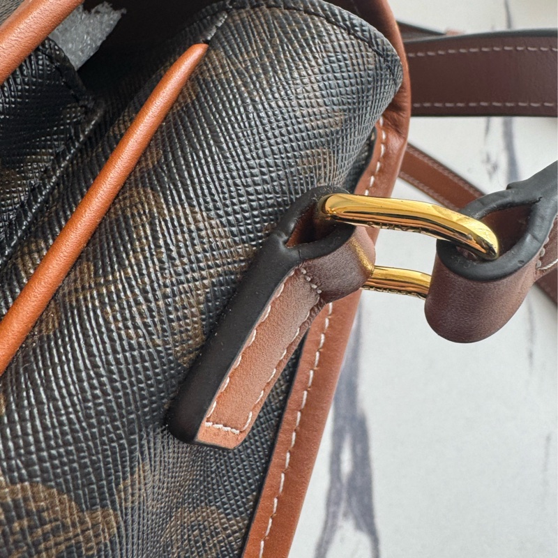 Celine咖pvc半圓斜背包 ❤️‍🔥❤️‍🔥-17